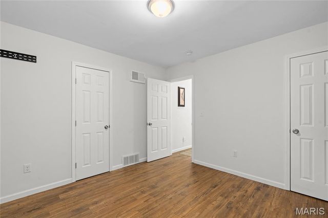 6736 Vernon Avenue, St Louis, MO 63130