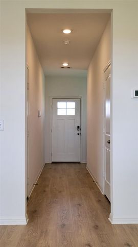 325 Brody LN, Georgetown, TX 78626