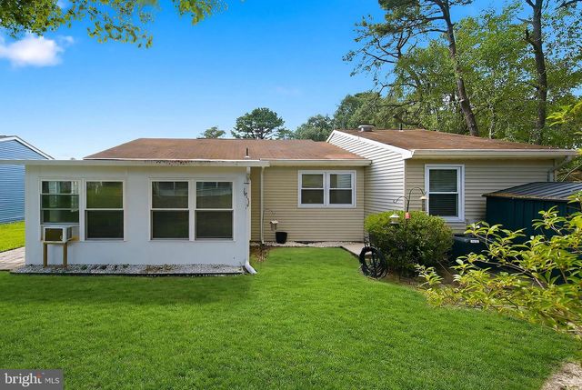 48 KEENE ST, Manchester Township, NJ 08759