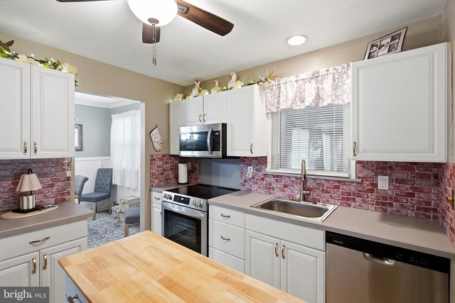 48 KEENE ST, Manchester Township, NJ 08759