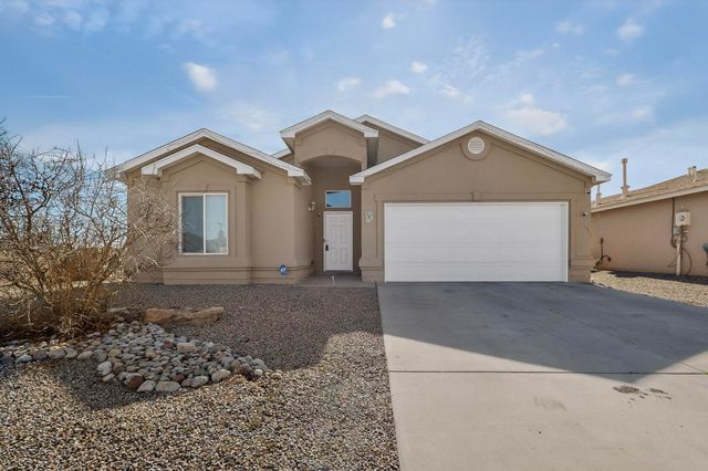 103 Oakwood Court SW, Rio Rancho, NM 87124