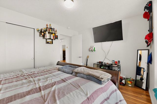 103 Oakwood Court SW, Rio Rancho, NM 87124