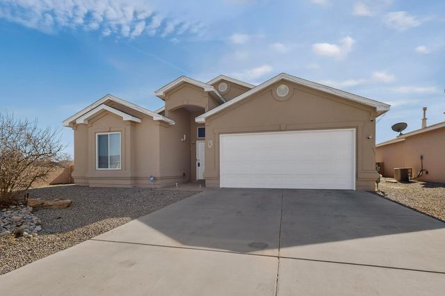 103 Oakwood Court SW, Rio Rancho, NM 87124