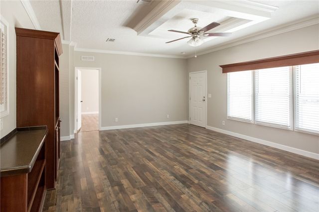 2734 Woodridge Road, Waycross, GA 31503