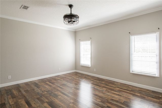 2734 Woodridge Road, Waycross, GA 31503