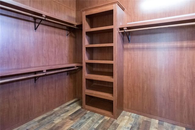 2734 Woodridge Road, Waycross, GA 31503