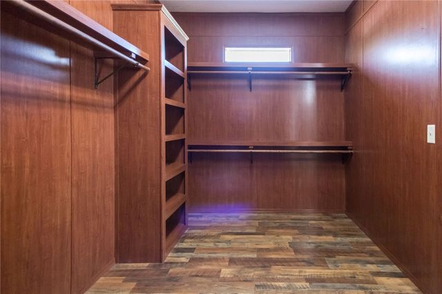 2734 Woodridge Road, Waycross, GA 31503