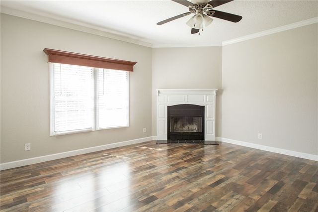 2734 Woodridge Road, Waycross, GA 31503