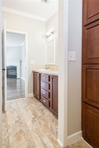 2734 Woodridge Road, Waycross, GA 31503