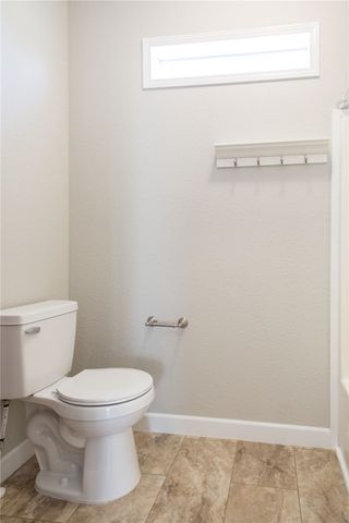 2734 Woodridge Road, Waycross, GA 31503