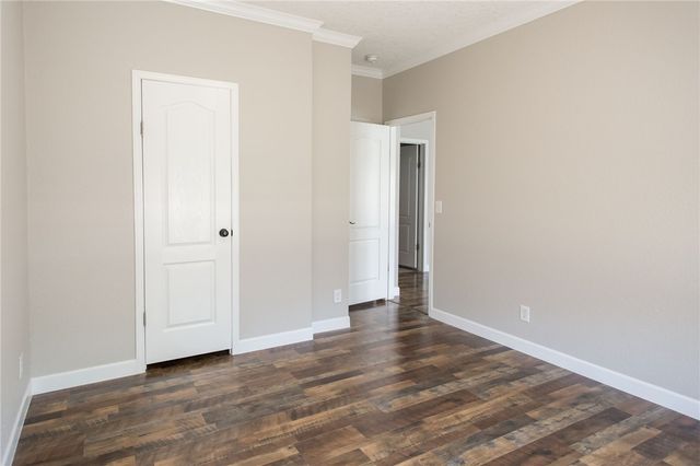 2734 Woodridge Road, Waycross, GA 31503