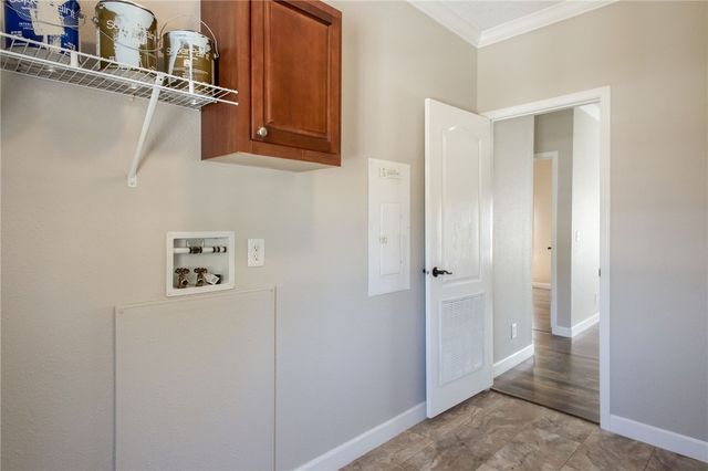 2734 Woodridge Road, Waycross, GA 31503