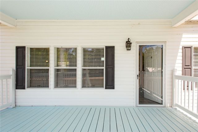 2734 Woodridge Road, Waycross, GA 31503