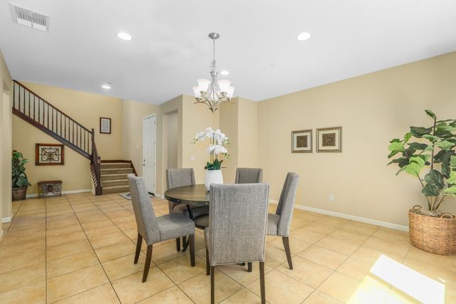 10084 Cape Verde Dr, Elk Grove, CA 95757