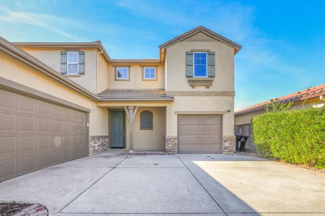 10084 Cape Verde Dr, Elk Grove, CA 95757