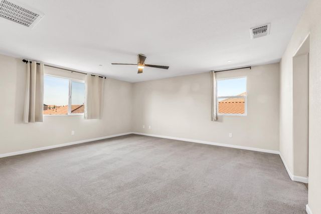 10084 Cape Verde Dr, Elk Grove, CA 95757