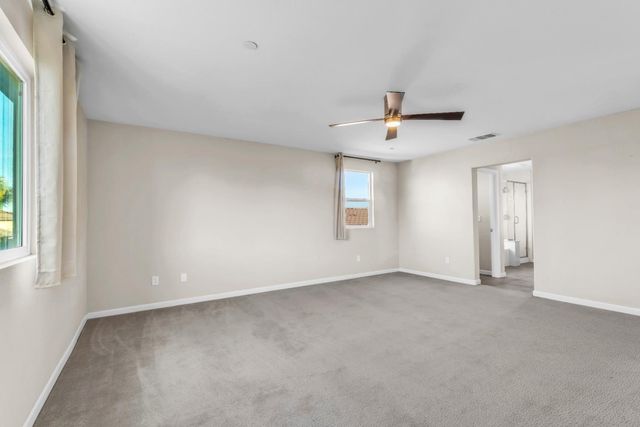 10084 Cape Verde Dr, Elk Grove, CA 95757