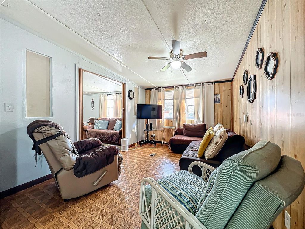 Image 34 of property listing at 312 2ND STREET, Orlando, FL 32824