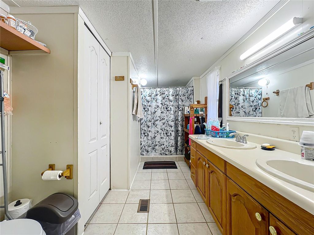 Image 47 of property listing at 312 2ND STREET, Orlando, FL 32824