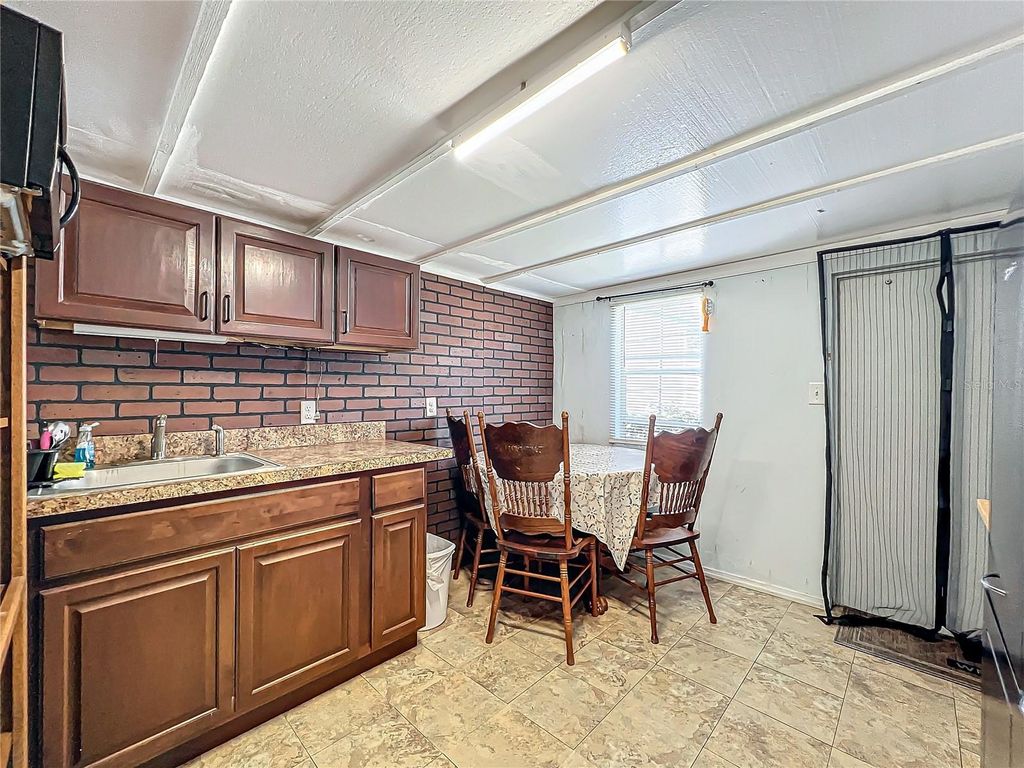 Image 60 of property listing at 312 2ND STREET, Orlando, FL 32824