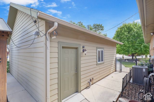 61 E 1700 S, Bountiful, UT 84010