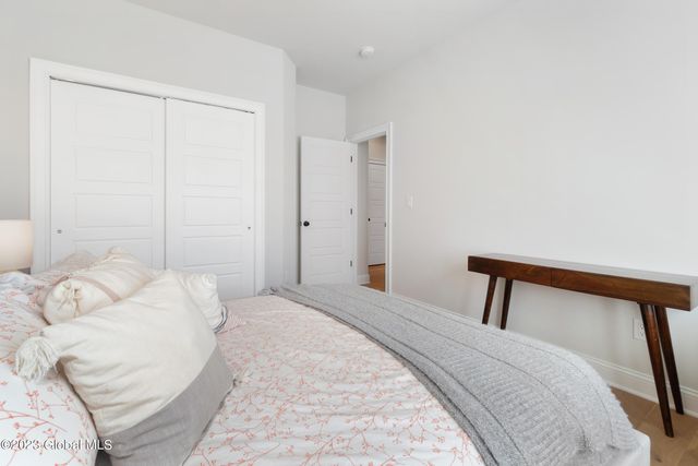 11 West Avenue, Round Lake, NY 12151