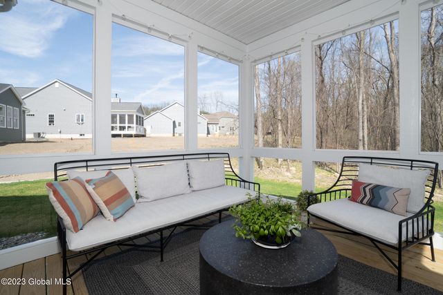11 West Avenue, Round Lake, NY 12151