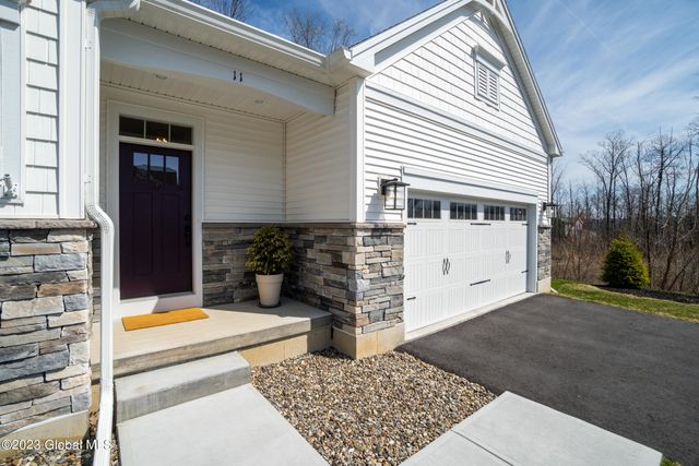 11 West Avenue, Round Lake, NY 12151