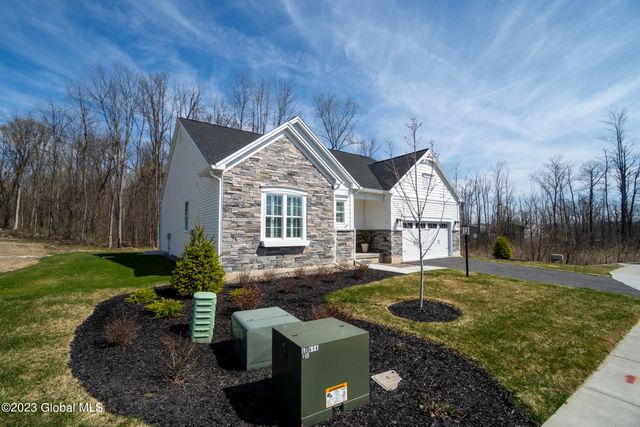 11 West Avenue, Round Lake, NY 12151