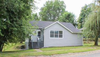 303 W Alexander Street, Buchanan, MI 49107