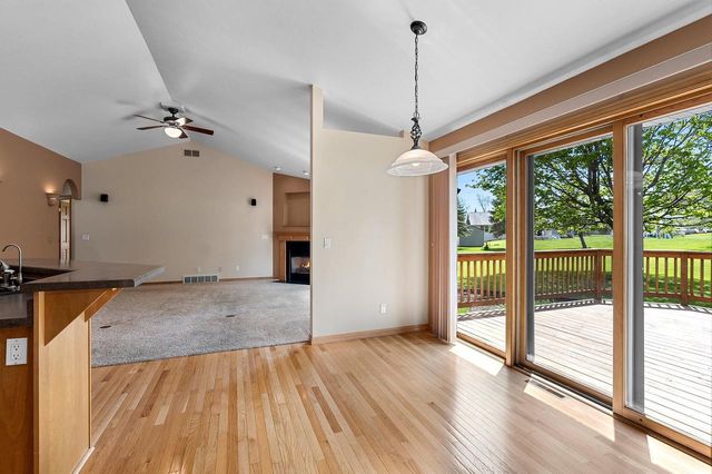 821 ASH STREET, Green Bay, WI 54313
