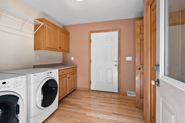 821 ASH STREET, Green Bay, WI 54313