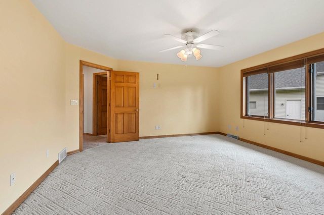 821 ASH STREET, Green Bay, WI 54313