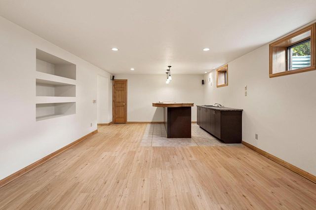 821 ASH STREET, Green Bay, WI 54313