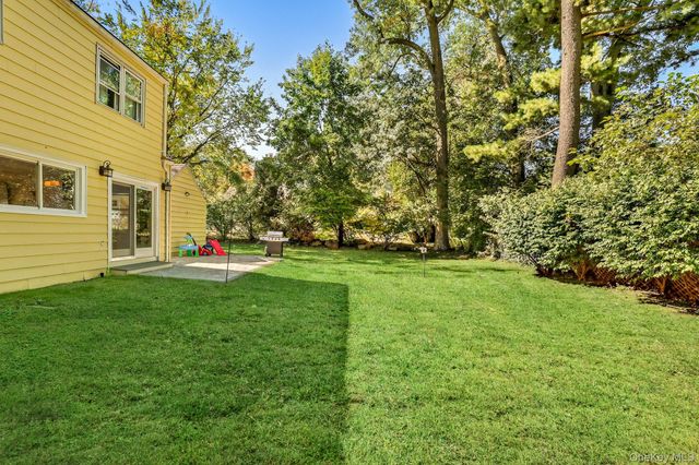 110 Topland Road, White Plains, NY 10605