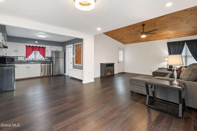 38 Weatherwax Road, Poestenkill, NY 12140