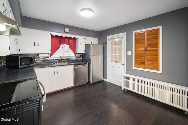 38 Weatherwax Road, Poestenkill, NY 12140