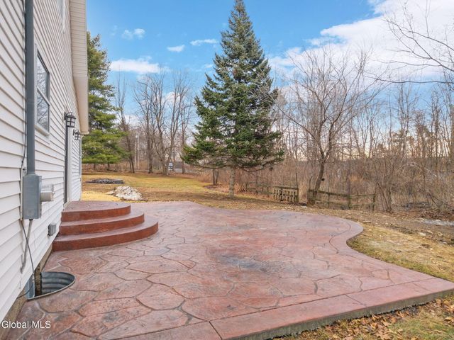 38 Weatherwax Road, Poestenkill, NY 12140