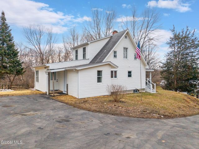 38 Weatherwax Road, Poestenkill, NY 12140