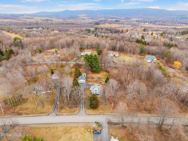 38 Weatherwax Road, Poestenkill, NY 12140