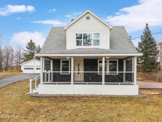 38 Weatherwax Road, Poestenkill, NY 12140