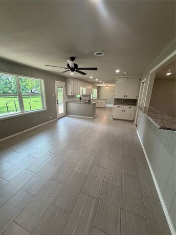 1601 San Jacinto Street, Sulphur Springs, TX 75482