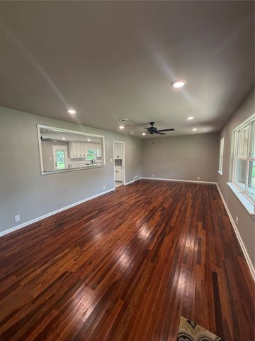1601 San Jacinto Street, Sulphur Springs, TX 75482