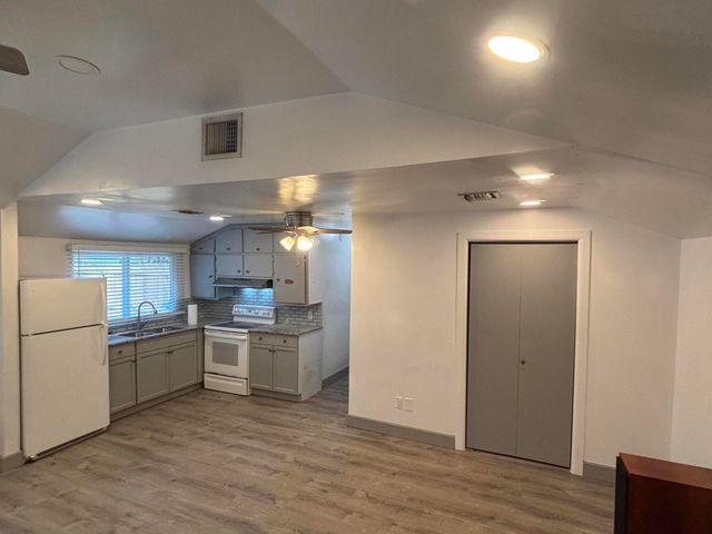 311 S K Street 2, Lake Worth Beach, FL 33460