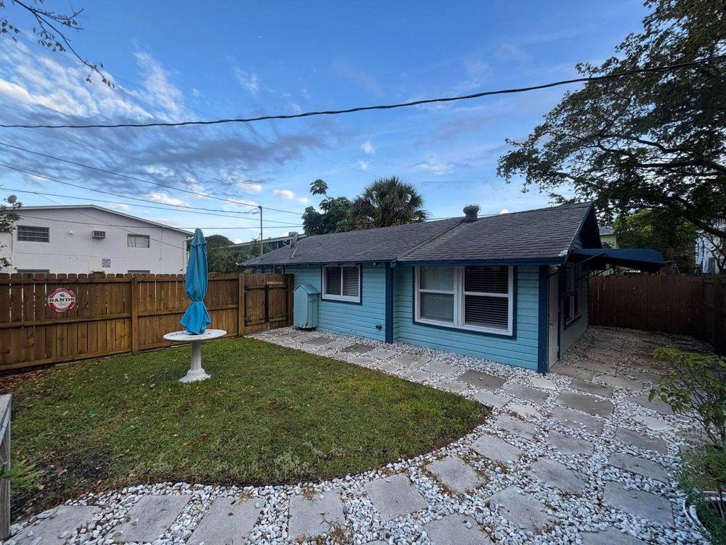 311 S K Street 2, Lake Worth Beach, FL 33460