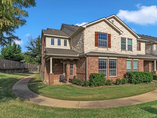 2710 Denali Park Drive, Grand Prairie, TX 75050