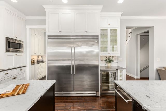 8411 NE 110th Place, Kirkland, WA 98034