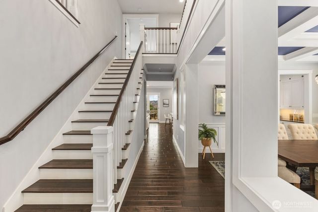 8411 NE 110th Place, Kirkland, WA 98034