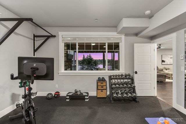 8411 NE 110th Place, Kirkland, WA 98034