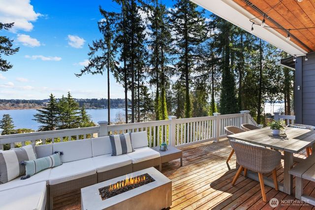 8411 NE 110th Place, Kirkland, WA 98034